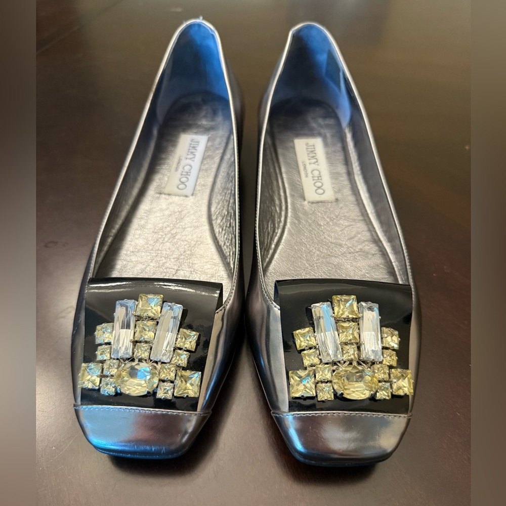 Jimmy Choo Embellished Gemini Flats in Mirrored Silver/Metallic Leather, 39.